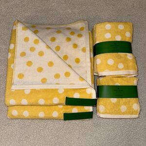 Kate Spade Sunshine Pastel Yellow Reversible Polka Dot Towel Set NWT